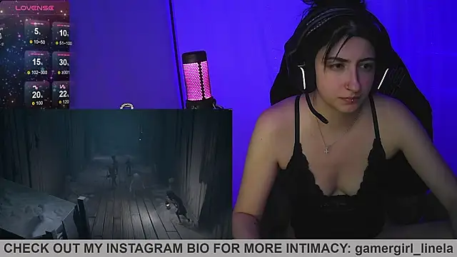 Gamergirl-Linela live sex cam