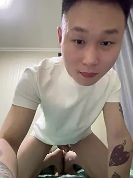 Eric246 live sex cam