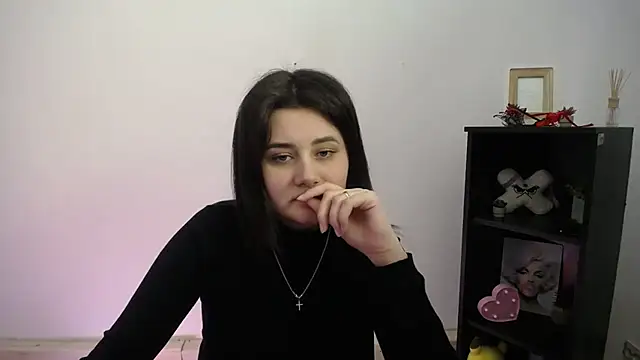 Katrin_kiss_'s cam snapshot