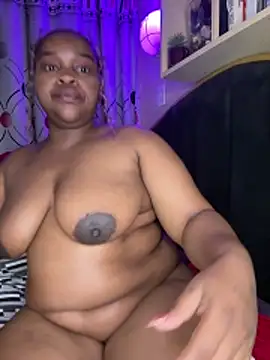 CynnxxxBarb's cam snapshot