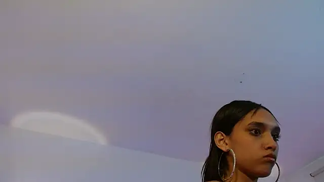 TINY_TAY's cam snapshot