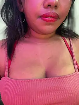 __Tamil_Hot_Chellakutty__'s cam snapshot