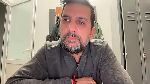 TARKAN1's cam snapshot