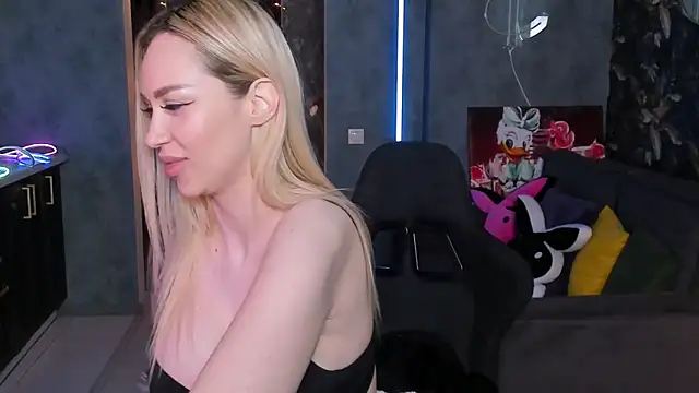 Blckmirrorr live sex cam