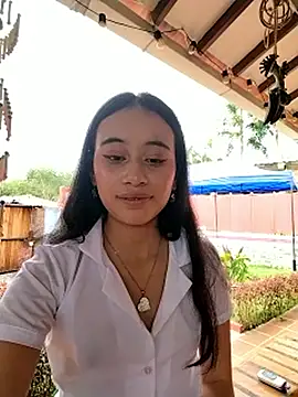 l0lita_emi live sex cam