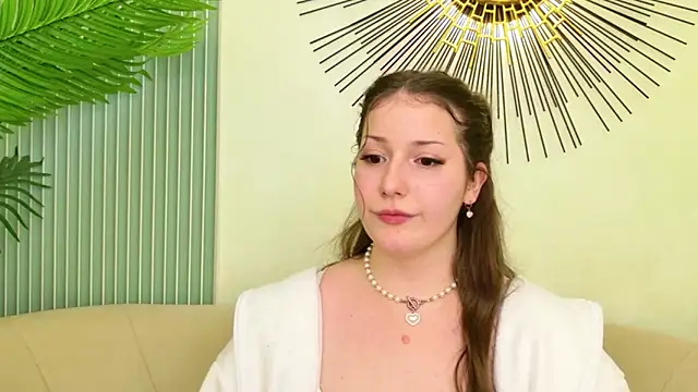 Anora_Mills's cam snapshot