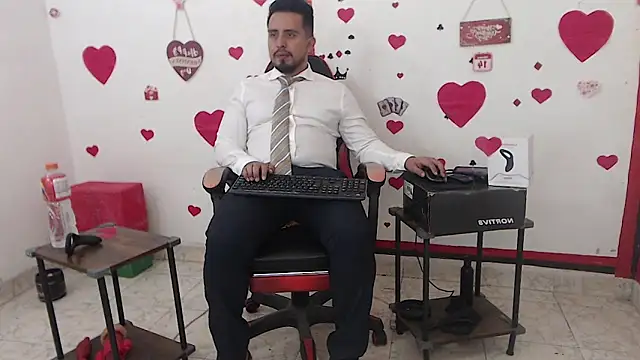 KalethBigDick live sex cam