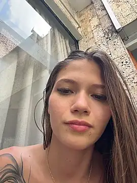 EmmaJhoons's cam snapshot