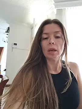 karina_warthon's cam snapshot