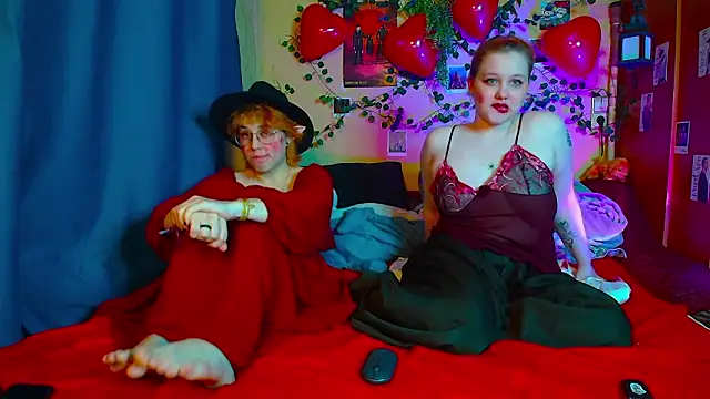 TrickyKitsune live sex cam