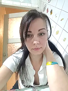 Adeline3302's cam snapshot