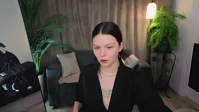 Maria_trend's cam snapshot