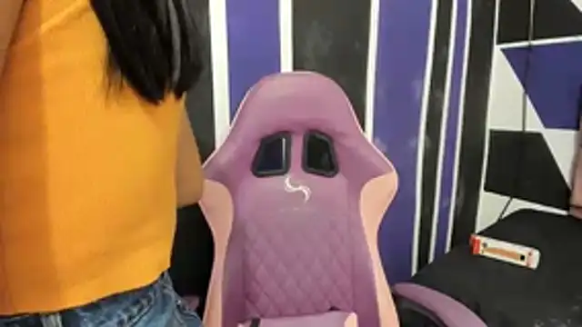 shy_luna18 live sex cam