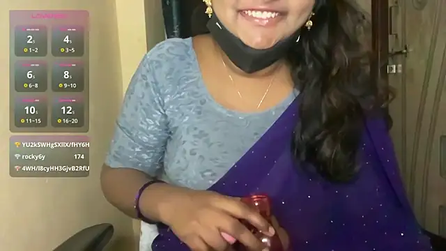 Tanuja-Sexy's cam snapshot