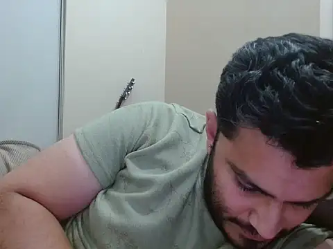 robintoit live sex cam