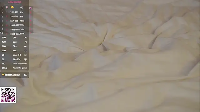 LolySun's cam snapshot