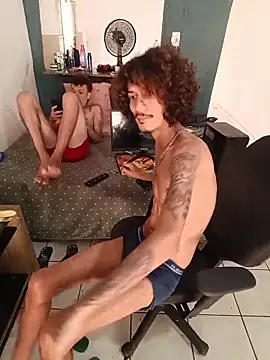 theyllorwillian live sex cam