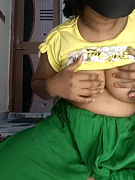 Jhunaki_789's cam snapshot