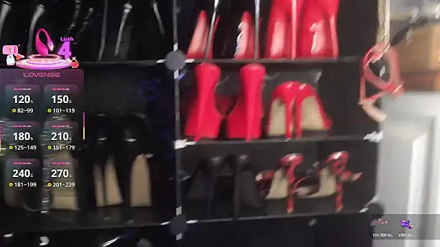 LaraReinaDelSol's cam snapshot