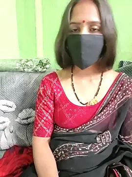 SareeQween143 live sex cam