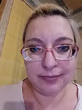 VikaKing live sex cam