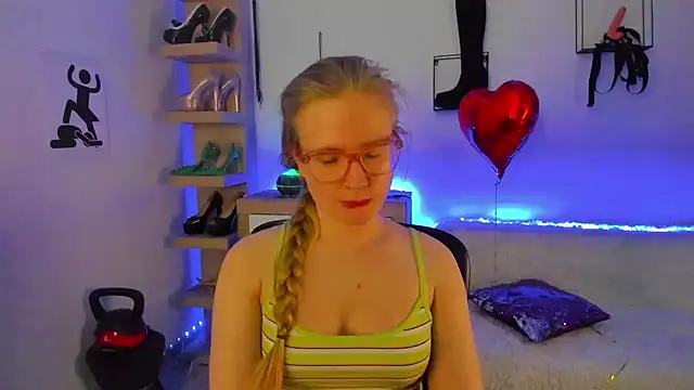 NancyHottie's cam snapshot