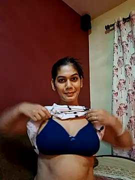 Garima_G's cam snapshot