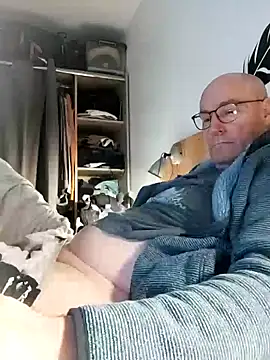 bogland33 live sex cam