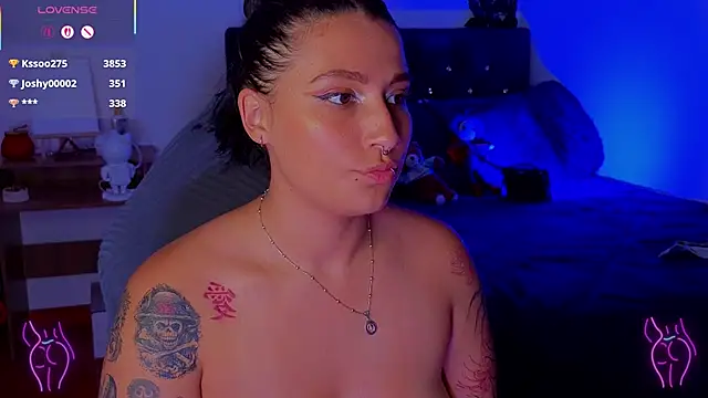 Pauilina live sex cam