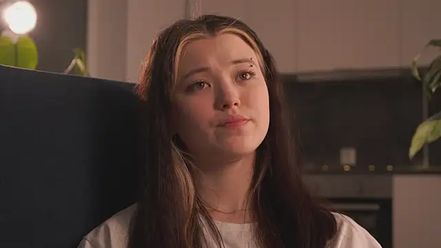 EleniRoeber live sex cam