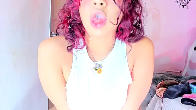 Emily_Coper18 live sex cam