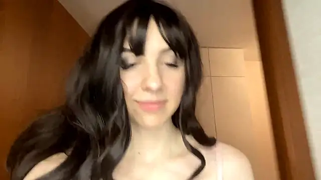 LudieWestre's cam snapshot