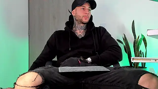 _jamesleandros1 live sex cam