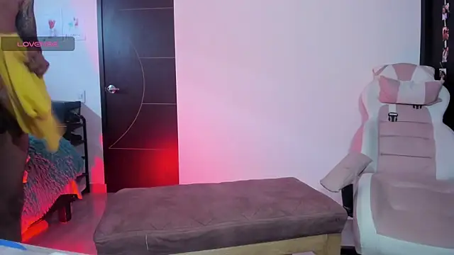 maraynico's cam snapshot