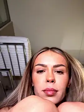 HotBella- live sex cam