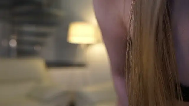 GoldieHarrington live sex cam