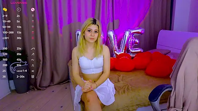 ApheliaStar's cam snapshot