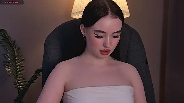 ArianaLim's cam snapshot