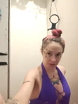 vvictoria_xxx's cam snapshot