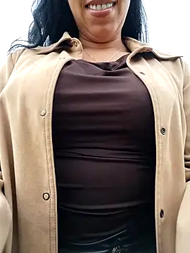 Luianna's cam snapshot