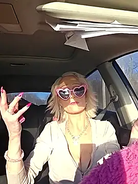 BeautifulFire23's cam snapshot