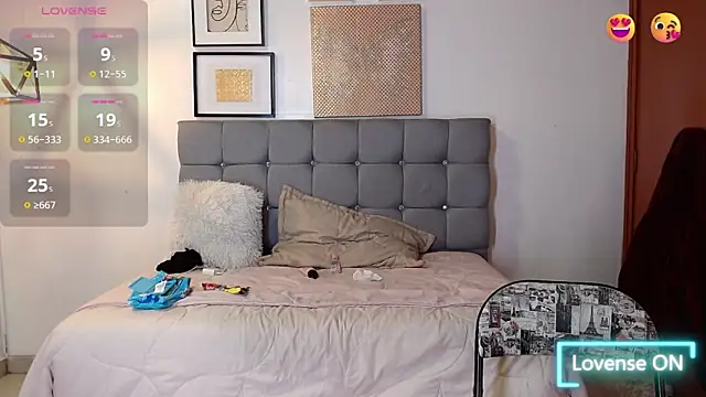 _naomi_s's cam snapshot