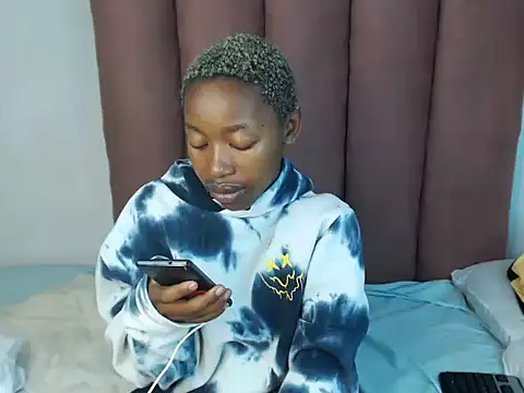 ScorpioBlue_'s cam snapshot