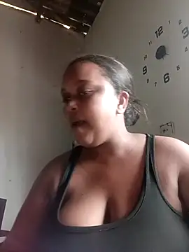 PerlaCurvasgrandes's cam snapshot