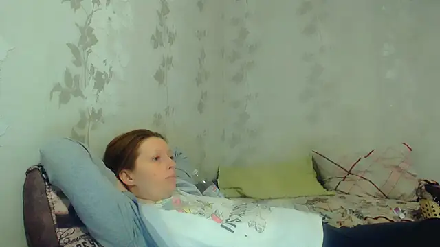 CrystallAngel's cam snapshot