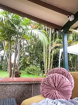 SaraZuletaa's cam snapshot