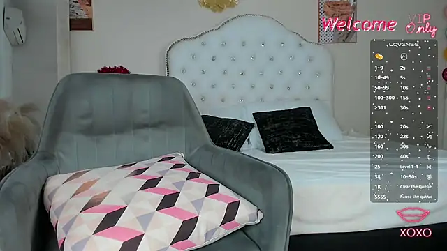 AmberAdams_ live sex cam