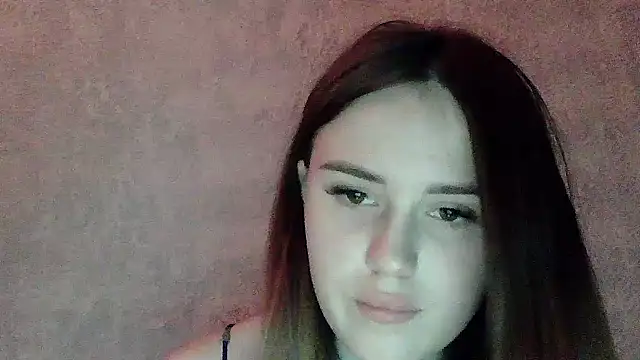 SweetLoraa live sex cam