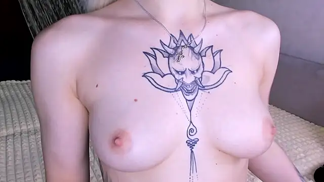 Sweeet_Barbie's cam snapshot