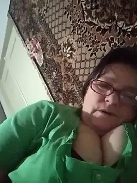 MilaCold5443's cam snapshot